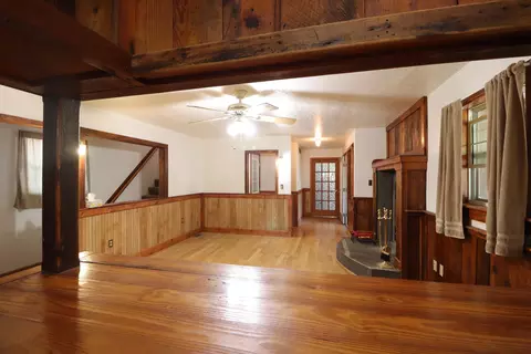 Living - 825 High St, Fulton, MO 65251 photo 3 of 6