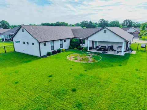 1911 Chariton Ave, Moberly, MO 65270