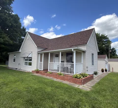 726 Highway 5 And 240, Fayette, MO 65248