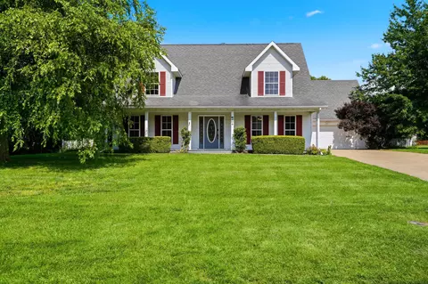 206 W Oaks Dr, Ashland, MO 65010