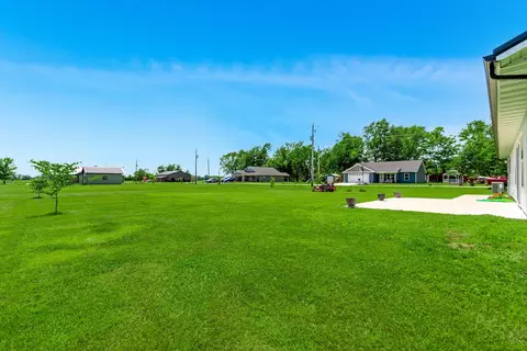 Exterior - 10 Andy Ct, Clark, MO 65243 photo 12 of 12