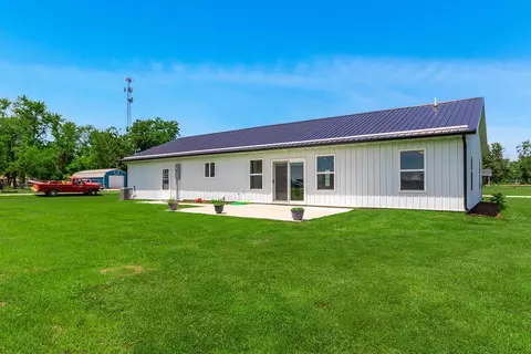 Exterior - 10 Andy Ct, Clark, MO 65243 photo 10 of 12