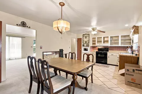 Dining - 403 E Vine St, Mexico, MO 65265 photo 2 of 2