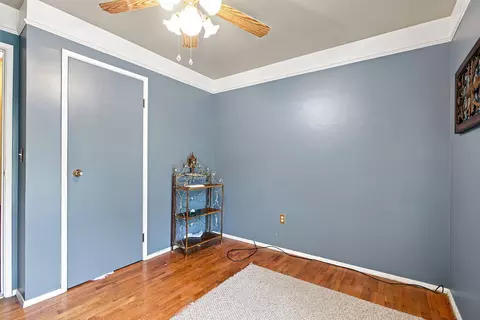 Bedroom - 403 E Vine St, Mexico, MO 65265 photo 2 of 4