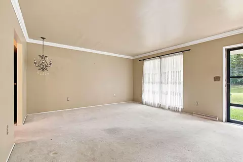 Living - 403 E Vine St, Mexico, MO 65265 photo 2 of 5