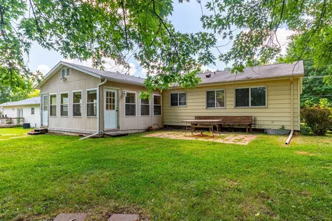 Exterior - 403 E Vine St, Mexico, MO 65265 photo 6 of 6