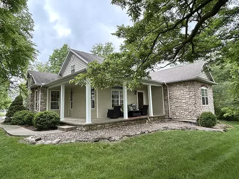 Exterior - 5000 Eagle Ridge Rd, Columbia, MO 65201 photo 8 of 21