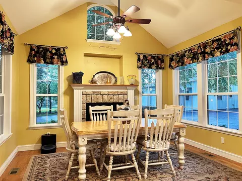 Dining - 5000 Eagle Ridge Rd, Columbia, MO 65201 photo 2 of 2