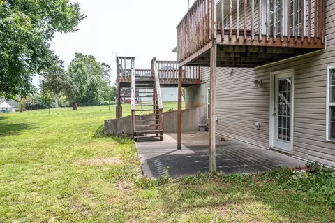 Exterior - 170 Northrup Ave, Holts Summit, MO 65043 photo 6 of 8