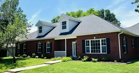 4013 Curt Dr, Columbia, MO 65203