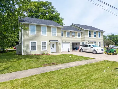 223-225 Elizabeth St, Hallsville, MO 65255