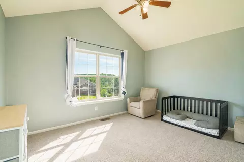 Bedroom - 145 Ridgeview Dr, Saint Robert, MO 65584 photo 2 of 6