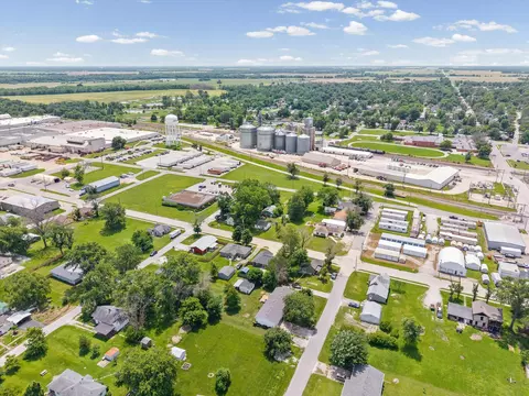 View/Area - 413 N Lee St, Centralia, MO 65240 photo 1 of 1