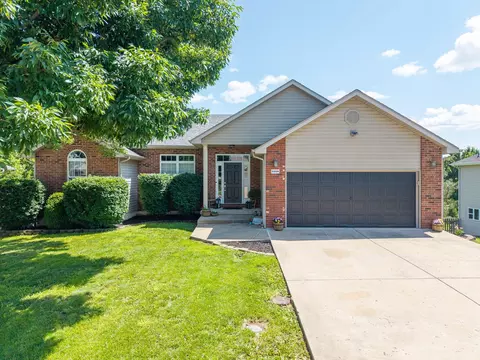 2208 Faulkner Ct, Columbia, MO 65202