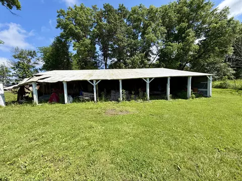 Exterior - 600 E Canole Rd, Sturgeon, MO 65284 photo 9 of 9