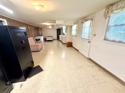 Other - 600 E Canole Rd, Sturgeon, MO 65284 photo 3 of 6