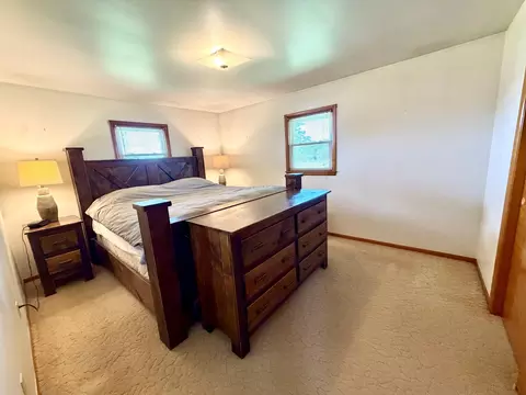 Bedroom - 600 E Canole Rd, Sturgeon, MO 65284 photo 1 of 2