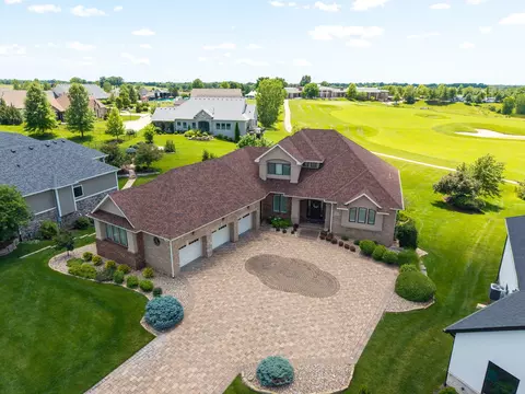 6210 Bridle Bend Dr, Columbia, MO 65201