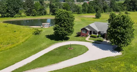 9200 E Bowling Ln, Columbia, MO 65201