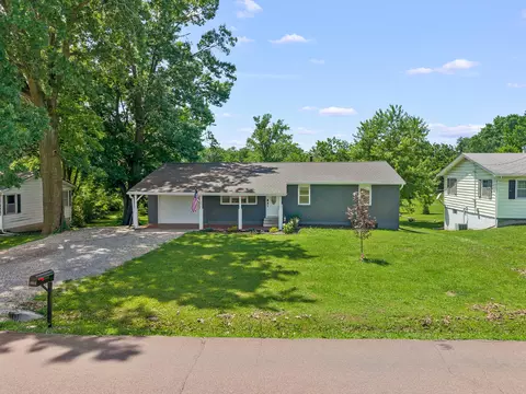 1311 Cote Sans Dessein Rd, Fulton, MO 65251