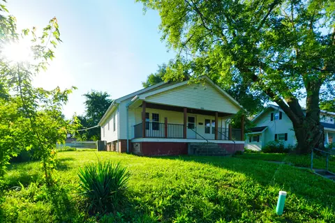 200 S Cleveland St, Fayette, MO 65248