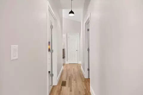 Entry Way - 48 Lake Village Rd, Eldon, MO 65026 photo 3 of 4
