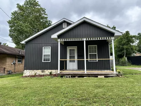 420 Vetter Ln, Jefferson City, MO 65101