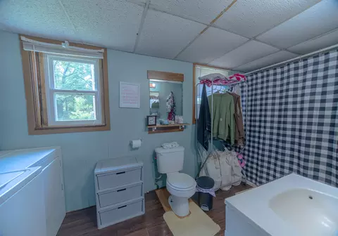 Bath - 30663 E Press St, Excello, MO 65247 photo 1 of 2