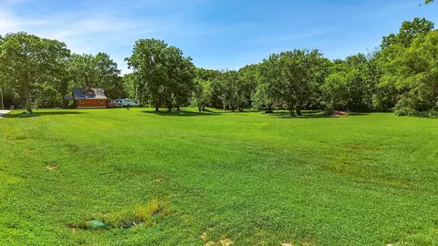 Exterior - 1903 Pollock Rd, Mexico, MO 65265 photo 25 of 26