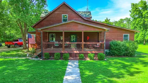 1903 Pollock Rd, Mexico, MO 65265