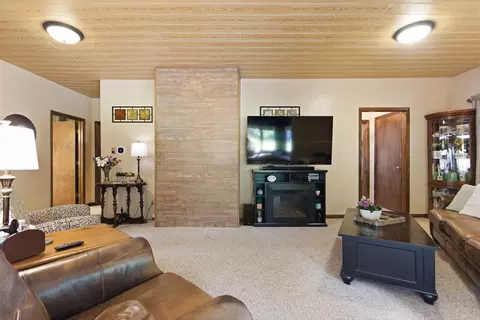 Living - 1903 Pollock Rd, Mexico, MO 65265 photo 2 of 2
