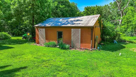 Exterior - 1903 Pollock Rd, Mexico, MO 65265 photo 21 of 26