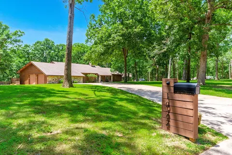 Exterior - 1022 Timberline Rd, Moberly, MO 65270 photo 44 of 51