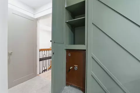Entry Way - 1022 Timberline Rd, Moberly, MO 65270 photo 14 of 21