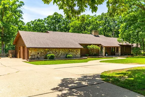 Exterior - 1022 Timberline Rd, Moberly, MO 65270 photo 38 of 51