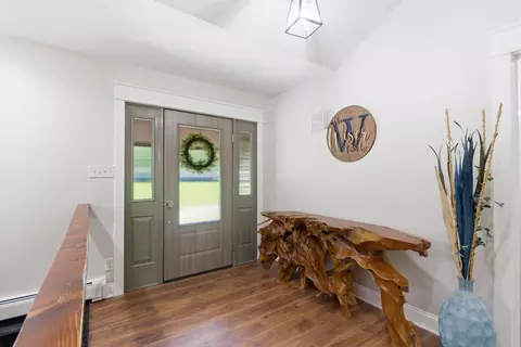 Entry Way - 1022 Timberline Rd, Moberly, MO 65270 photo 2 of 21