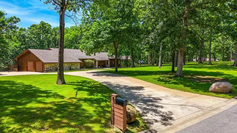 Exterior - 1022 Timberline Rd, Moberly, MO 65270 photo 47 of 51