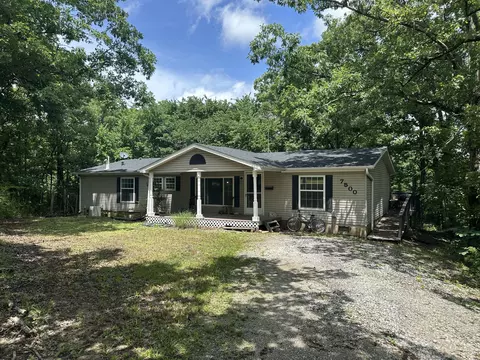 7500 N Oakland Gravel Rd, Columbia, MO 65202