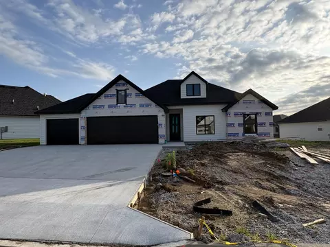 2806 Misty Flower Dr, Columbia, MO 65203