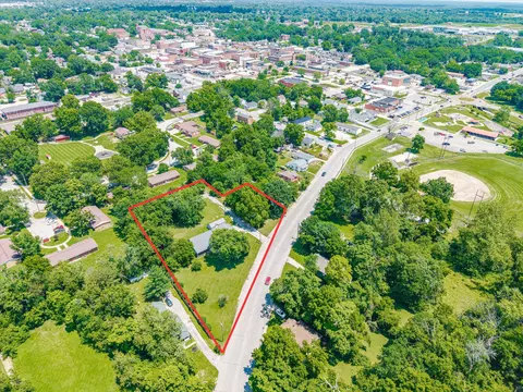View/Area - 215 W 217 W 2nd St, Fulton, MO 65251 photo 1 of 13