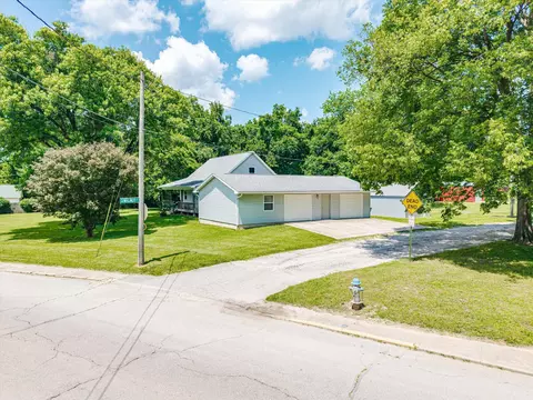 Exterior - 215 W 217 W 2nd St, Fulton, MO 65251 photo 14 of 14