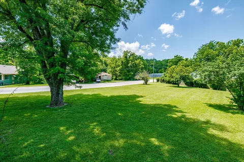 Exterior - 215 W 217 W 2nd St, Fulton, MO 65251 photo 3 of 14