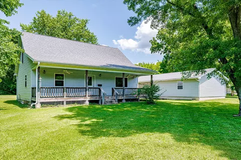 Exterior - 215 W 217 W 2nd St, Fulton, MO 65251 photo 1 of 14