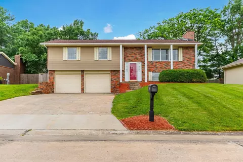 1722 Beacon St, Mexico, MO 65265