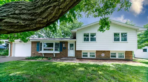 1610 Doris Dr, Columbia, MO 65202