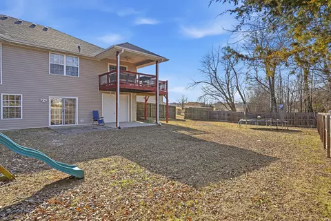 Exterior - 140 Sommer Ct, Holts Summit, MO 65043 photo 4 of 5