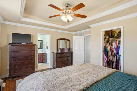 Bedroom - 140 Sommer Ct, Holts Summit, MO 65043 photo 3 of 10