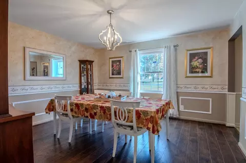 Dining - 130 Angel Ln, Holts Summit, MO 65043 photo 2 of 3