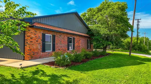 1821 N Jefferson St, Mexico, MO 65265