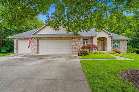 114 Dene Dr, Columbia, MO 65201